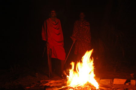 Manze Masaai Campfire2